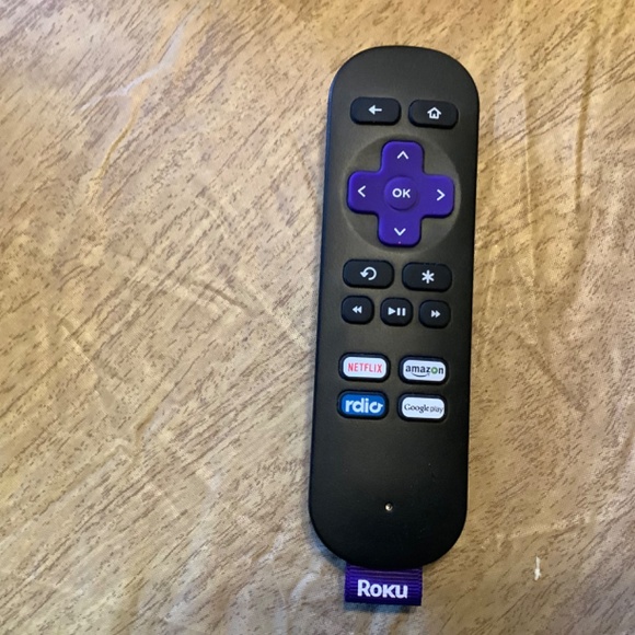 ROKU STREAMING STICK, COMPLETE WITH ALL PARTS AND INSTRUCTIONS - Picture 4 of 6